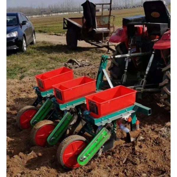 Semoir à maïs à 3 rangs monté sur tracteur WellBe OTRTC3